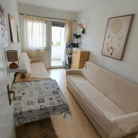Apartment Gavro *