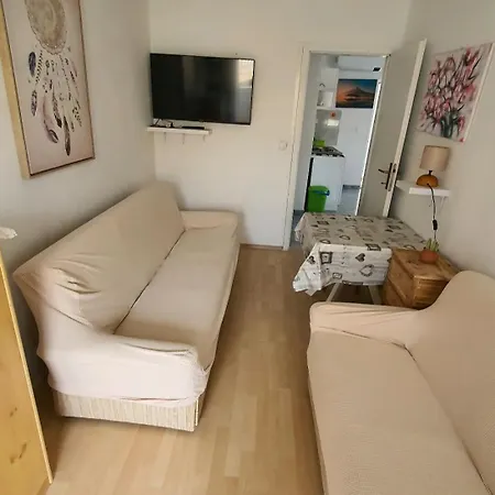 Gavro Apartment Vir